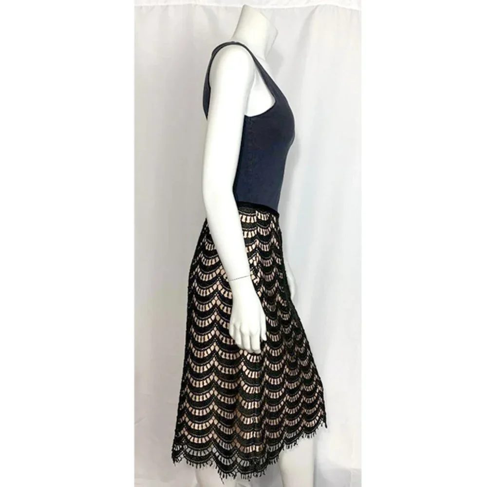 TRACY REESE Scalloped lace pencil skirt